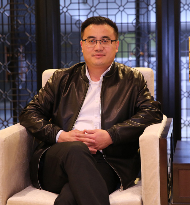 副董事长、矿交所董事长：金志伟